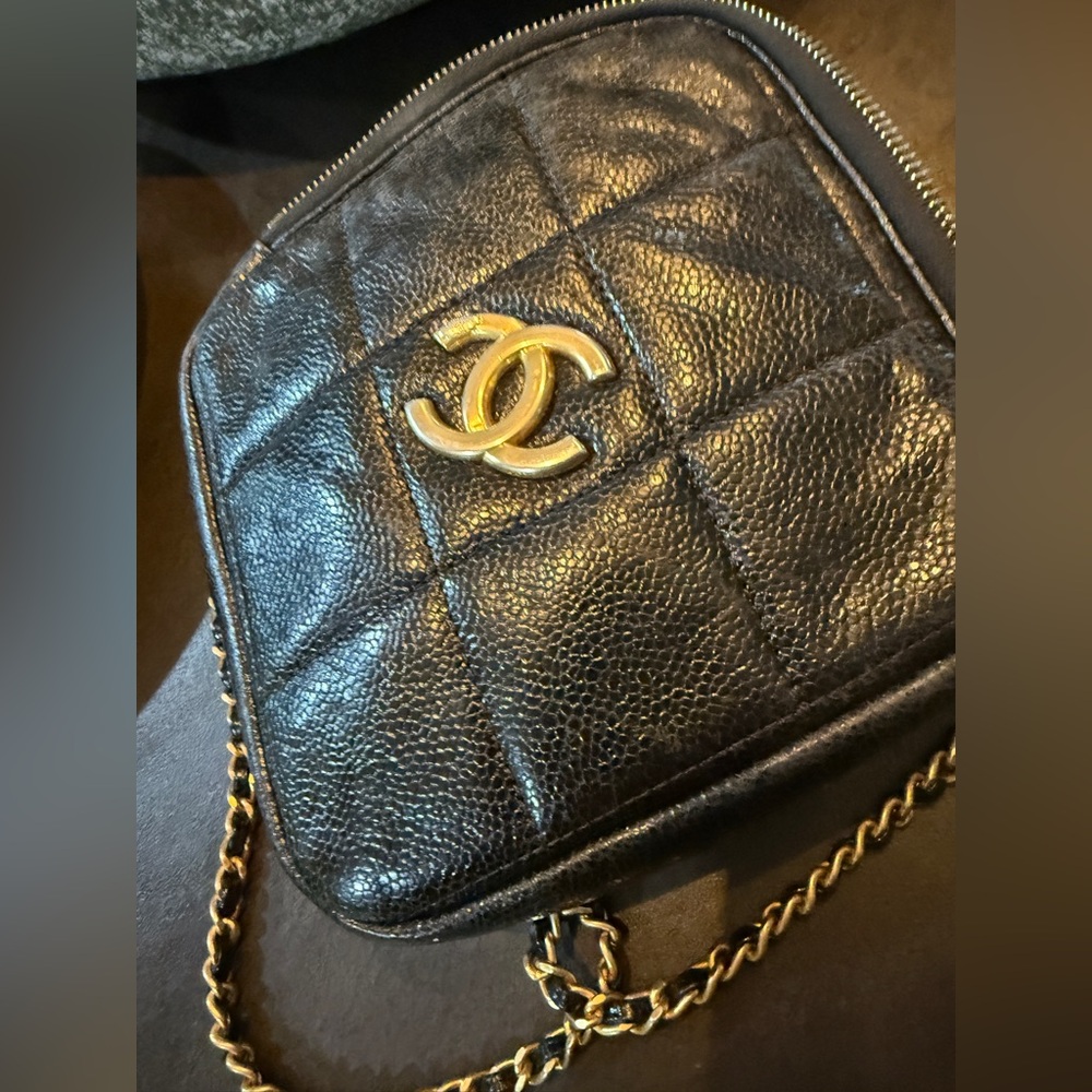 Chanel diamond crossbody